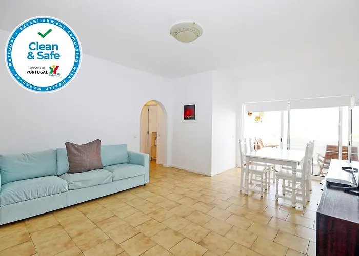 B68 - Luz Vista Mar Apartment